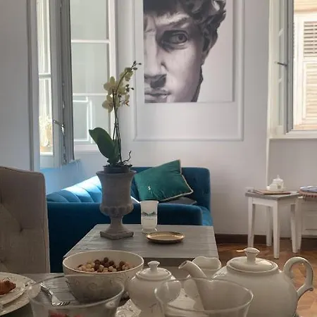 Elephant In My Ragusa