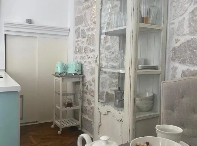 Elephant In My * ドゥブロブニク